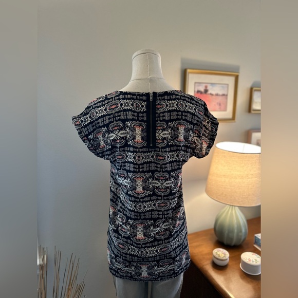 Pink Republic Cap Sleeve Casual Blouse - Picture 5 of 6